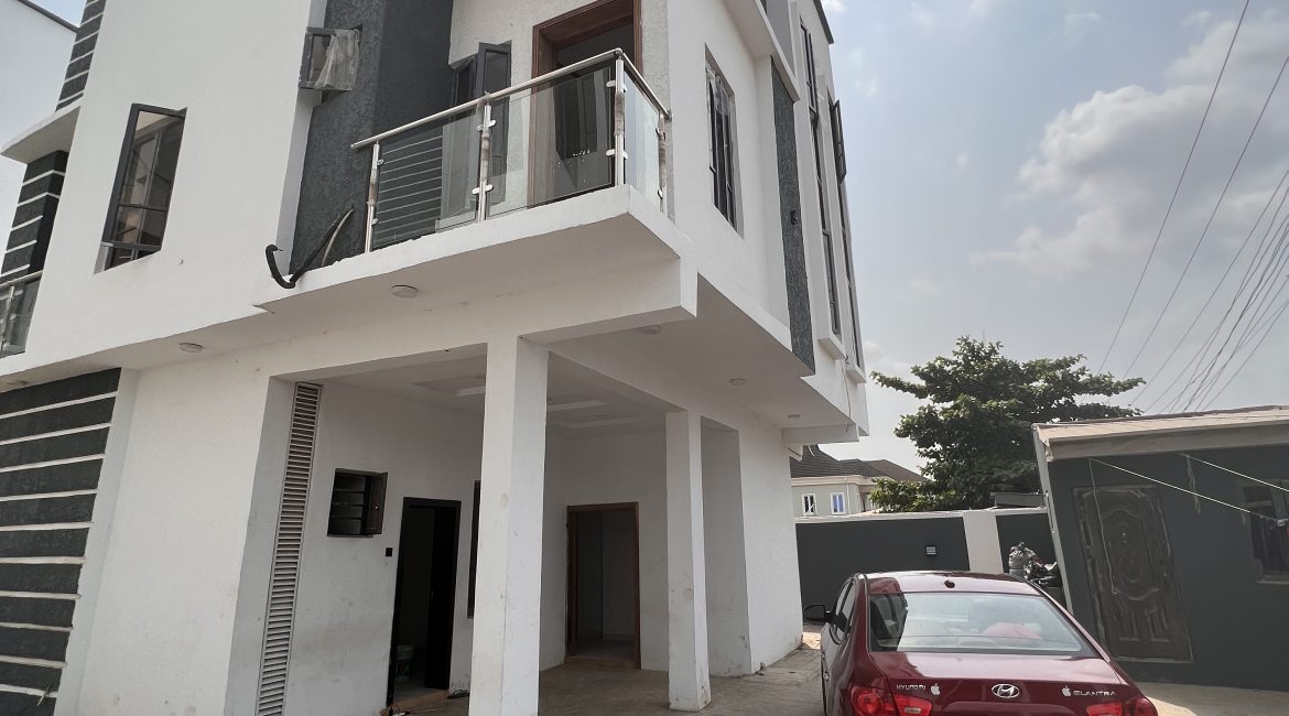 Luxury 4 bedroom detached duplex at IKEJA GRA
