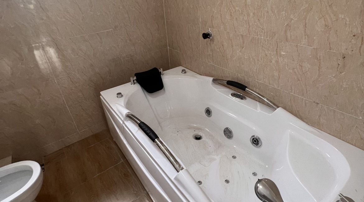Luxury 4 bedroom detached duplex at IKEJA GRA