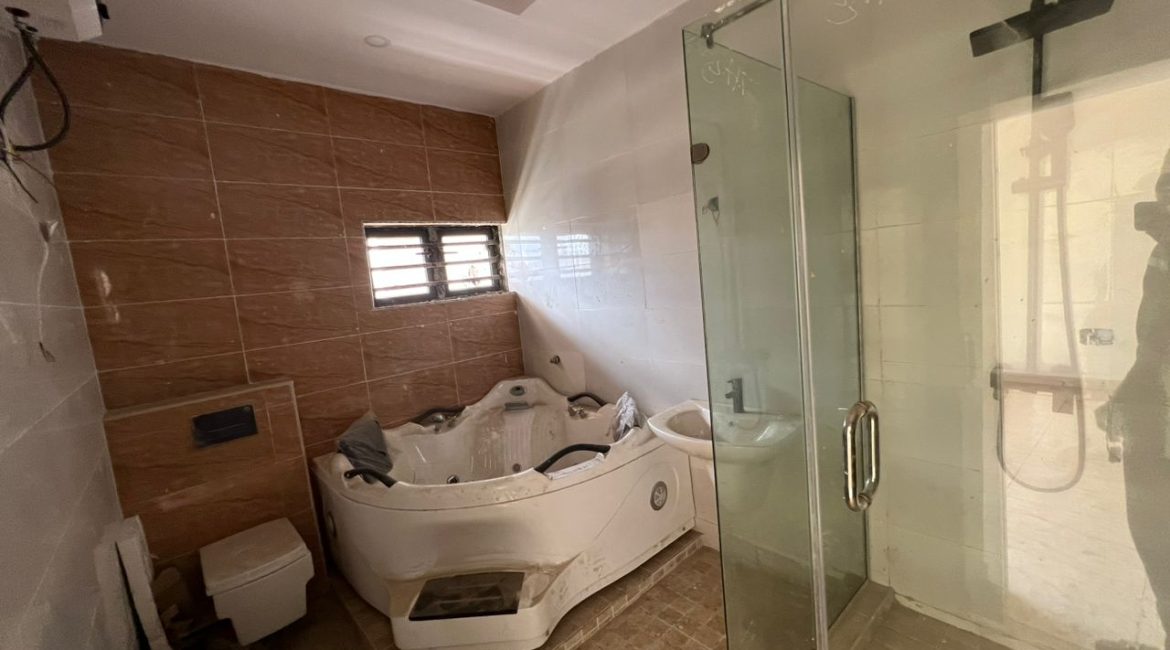 Luxury 4 bedroom duplex with a BQ at Pen City Estate, Ikeja