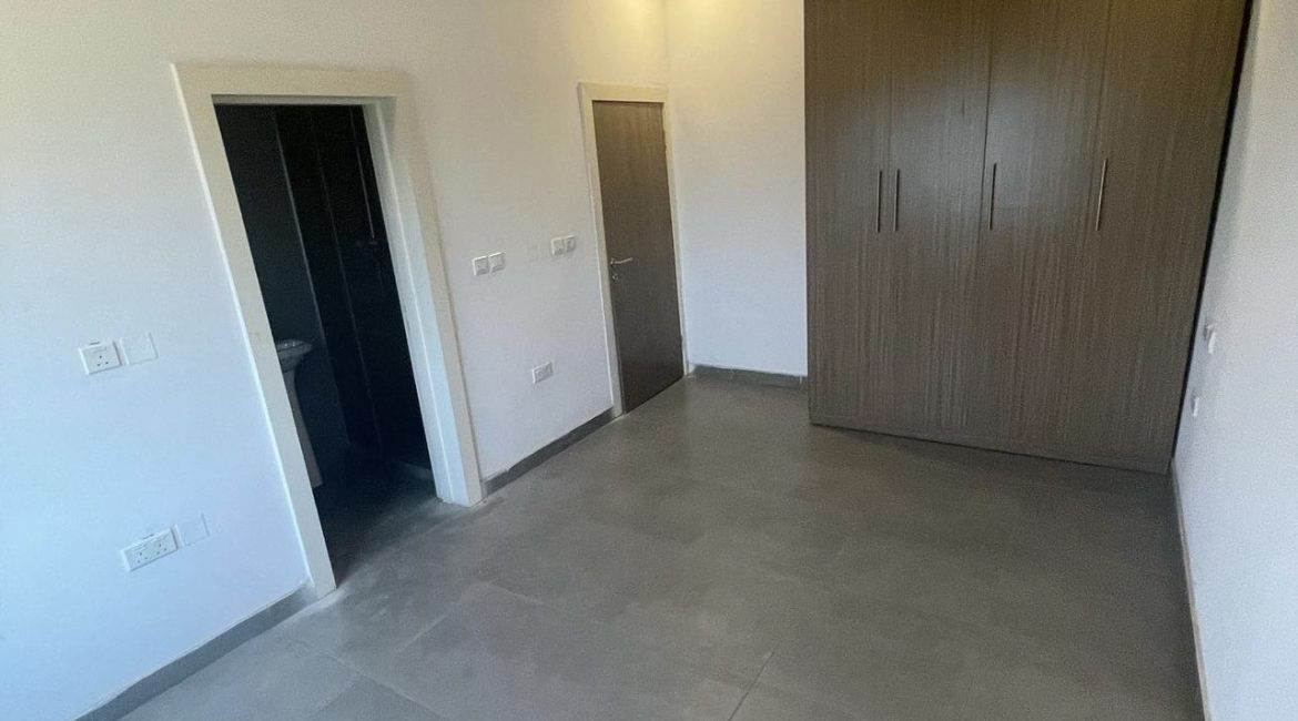 Luxury 4 Bedroom Flat for sale at Medina Estate, Gbagada
