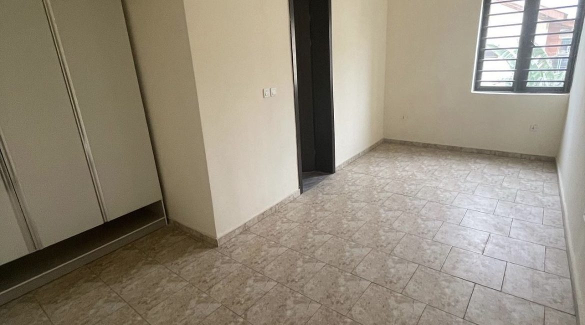 Luxury 4 bedroom with a Bq