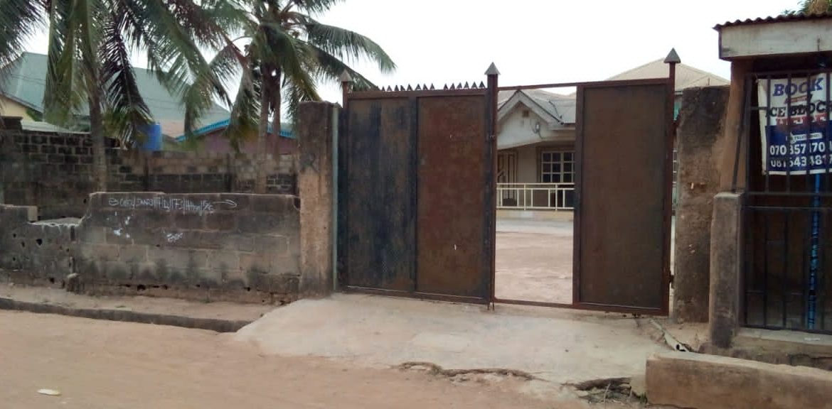 Block of flats on 645sqm at Oke Aro Town