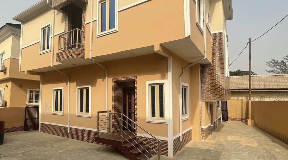 Luxury 4 bedroom detached house at Maryland
