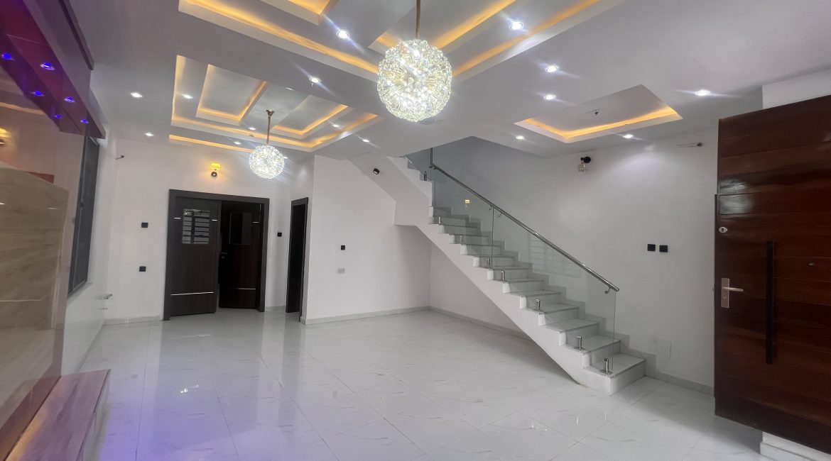 4 bedroom fully detached duplex at Iju road, Lagos