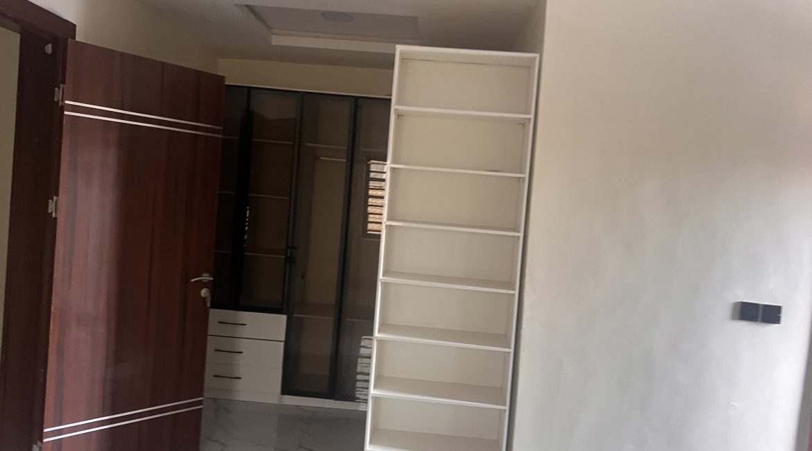 4 bedroom semi detached duplex in Gbagada